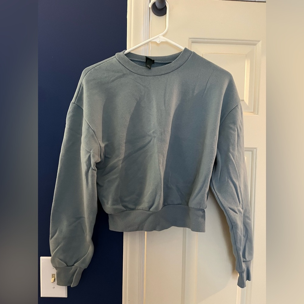 Wild Fable Slate Crop Blue Pullover